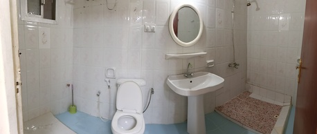 Salmaniya, Apartments/Houses, BHD 150/month,  1 BR,  Well-maintained Semi Furnished 1-bedroom Flat Is Available For Rent In Salmaniya.