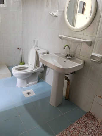 Salmaniya, Apartments/Houses, BHD 150/month,  1 BR,  Well-maintained Semi Furnished 1-bedroom Flat Is Available For Rent In Salmaniya.