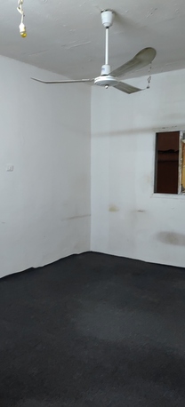 Al Wizarat, Apartments/Houses, Room Available For One Person. 4500/Six Months