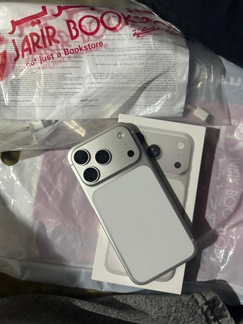 Riyadh, Mobile Phones, SAR 4600,  Iphone 17 Pro Silver