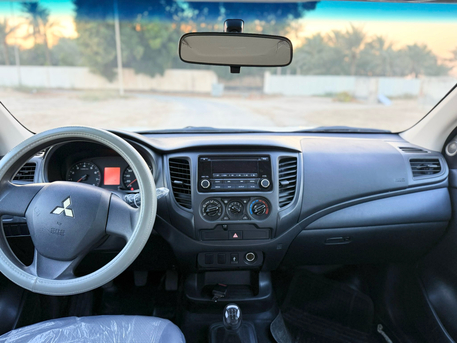 Ras Rumman, Vehicles, Cars & Trucks , BHD 5699,  Mitsubishi L 200,  2023,  Manual,  117000 KM,  Mitsubishi L200 Double Cabin Pickup -  - Single Owner -  Transmissin