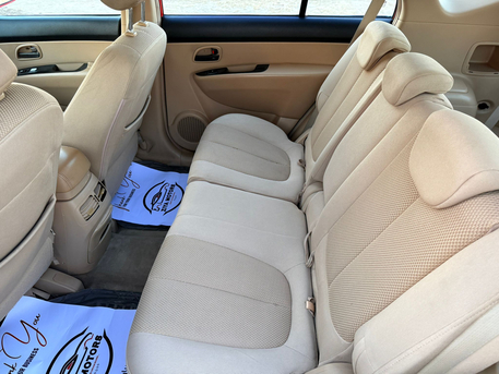 Ras Rumman, Vehicles, Cars & Trucks , BHD 1666,  Kia Carens,  2007,  Automatic,  253000 KM,   -  - 7 Seater - Good Condition