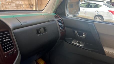 Hara, Vehicles, Cars & Trucks , SAR 16000,  Mitsubishi Pajero,  2004,  Automatic,  392865 KM,