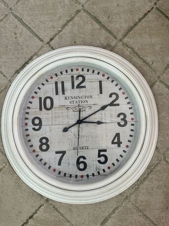 Al Murabba, Household Items, SAR 30,  Urgent Sale-Wall Clock