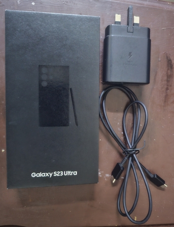 Dammam, Mobile Phones, SAR 2800,  Samsung S23 Ultra 256GB + Galaxy Watch 7 + Galaxy Buds 3