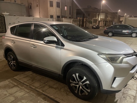 Yanbu, Vehicles, Cars & Trucks , SAR 55000,  Toyota Rav4,  2016,  Automatic,  249700 KM,  Toyota Rav 4 For Sale
