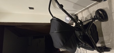 Riyadh, Baby & Kid Stuff, SAR 450,  Baby Stroller.. Giggle Used Like New