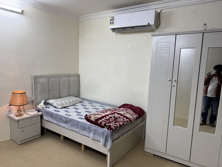 Al Wizarat, Rooms Available, SAR 1400/month,  Furnished,  Single Room Available For Decent Bachelor