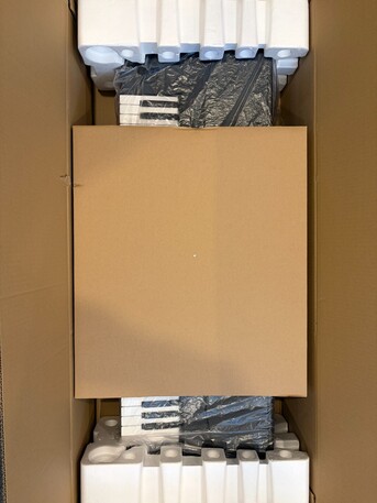 New York, Musical Instruments, USD 550,  Korg Pa600 61-Key Arranger Keyboard