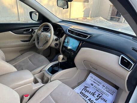 Riffa, Vehicles, Cars & Trucks , BHD 3450,  NISSAN X-TRAIL 2.5,  2017,  Automatic,  181000 KM,  Excellent Condition