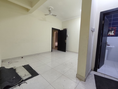 East Riffa, Apartments/Houses, BHD 150/year,  1 BR,  East Riffa:- 1Bhk Flat On Rent With Unlimited Ewa..
