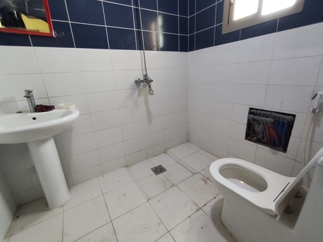 East Riffa, Apartments/Houses, BHD 150/year,  1 BR,  East Riffa:- 1Bhk Flat On Rent With Unlimited Ewa..