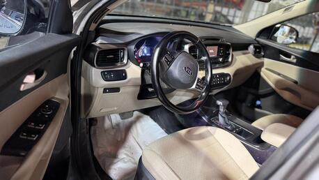 Riyadh, Vehicles, Cars & Trucks , SAR 65500,  KIA SORENTO X LI,  2020,  Automatic,  140000 KM,  7 SEATER 4X4 DRIVE 100% ORIGINAL CONDITION