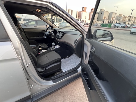 Riyadh, Vehicles, Cars & Trucks , SAR 35000,  Hyundai Creta,  2016,  Automatic,  270000 KM,   For Sale