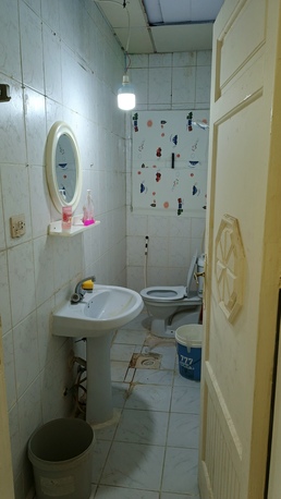 Jeddah, Rooms Available, SAR 800/month,  Furnished,  007 Sq. Meter,  Big Room For Bachelor (male)