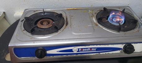 Jubail, Household Items, SAR 50,  ONE 2 BURNER STOVE  WITH GAS HOSE AND TABLE