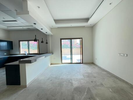 Janabiya, Villas, BHD 1500,  400 Sq. Meter,  Premium 5 Bedroom Semi-Furnished Villa + Pool | Janabiya