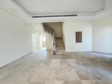 Janabiya, Villas, BHD 1500,  400 Sq. Meter,  Premium 5 Bedroom Semi-Furnished Villa + Pool | Janabiya