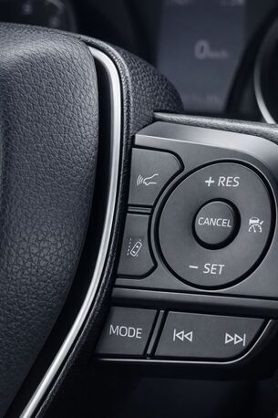 Muharraq, Vehicles, Cars & Trucks , BHD 5900,  Toyota Camry,  2020,  Automatic,  148 KM,   LE