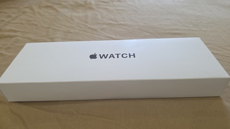 Khobar, Watches, SAR 850,  Apple Watch SE3 40mm Starlight (Sealed Box) Khobar