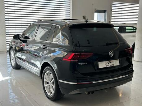 Riffa, Vehicles, Cars & Trucks , BHD 6600,  Volkswagen Tiguan,  2021,  Automatic,  98000 KM,  VOLKSWAGEN TSI 4MOTION TIGUAN MODEL  FOR SALE