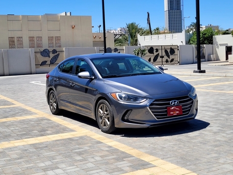 Manama, Vehicles, Cars & Trucks , BHD 2750,  Hyundai Elantra,  2018,  Automatic,  87000 KM,  FULL OPTION