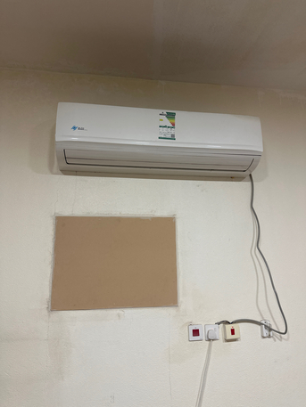 Hofuf, Air Conditioners, SAR 1400,  2.5 Ten Spilt A/c Sale