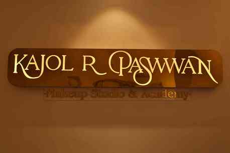 Mumbai, Business, Certified Makeup Artist Course With Expert Training