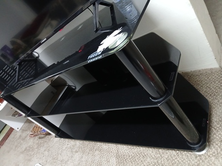 Al Malaz, Household Items, SAR 150,  Tv Rack Tv Console For Sale Same Like New