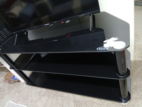 Al Malaz, Household Items, SAR 150,  Tv Rack Tv Console For Sale Same Like New