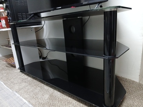 Al Malaz, Household Items, SAR 150,  Tv Rack Tv Console For Sale Same Like New