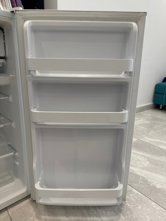 Jeddah, Electronics, SAR 150,  Refrigerator