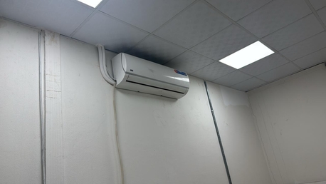 Riyadh, Air Conditioners, SAR 5000,  FOR SALE: AC Units Bundle + 25m Copper Cable ❄️