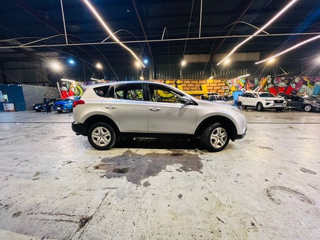 Jeddah, Vehicles, Cars & Trucks , SAR 38000,  Toyota RAV4,  2015,  Automatic,  273000 KM,  Single Owner