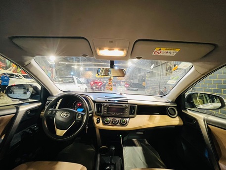 Jeddah, Vehicles, Cars & Trucks , SAR 38000,  Toyota RAV4,  2015,  Automatic,  273000 KM,  Single Owner