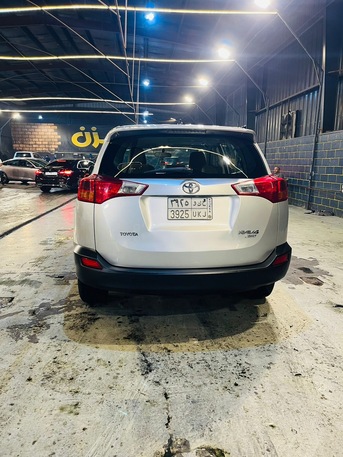 Jeddah, Vehicles, Cars & Trucks , SAR 38000,  Toyota RAV4,  2015,  Automatic,  273000 KM,  Single Owner