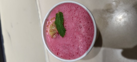 Olaya, Job Seekers, Office Boy