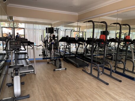 Riyadh, Apartments/Houses, SAR 85000/year,  3 BR,  125 Sq. Meter,  **Your Oasis In The Heart Of Riyadh. Elegant 3BR Apartment In Prestigious Compound!**