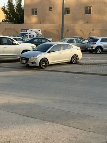 Riyadh, Vehicles, Cars & Trucks , SAR 35000,  Hyundai Accent,  2020,  Automatic,  180940 KM,