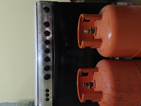 Riyadh, Appliances, SAR 0750,  SAR 750- Cooking Range With 2 Gas Cylinders