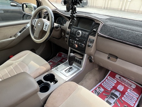 Manama, Vehicles, Cars & Trucks , BHD 2150,  Nissan Pathfinder,  2008,  Automatic,  201050 KM,    I Mint Condition