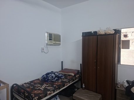 Jeddah, Bedspace Available, SAR 350/month,  Bedspread For Single Person Including Electricity