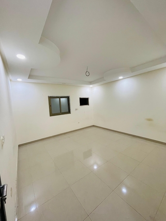 Jubail, Apartments/Houses, 3 BR,  3BHK UNFURNISHED APARTMENT AVAILABLE EXECUTIVE BACHELORS