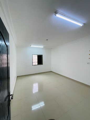 Jubail, Apartments/Houses, 3 BR,  3BHK UNFURNISHED APARTMENT AVAILABLE EXECUTIVE BACHELORS