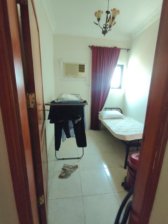 Jeddah, Apartments/Houses, SAR 2000/month,  Furnished,  2 BR,  850 Sq. Feet,  Fully Furnished 2BR 1 Store Room, Kitchen, For 3 Months (extendable)