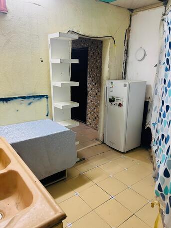 Abqaiq, Apartments/Houses, Furnished Bachelor / Family Room Available Ealectricity And Water Bill Include 1300