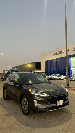 Riyadh, Vehicles, Cars & Trucks , SAR 67000,  Ford Escape Titanium,  2020,  Automatic,  26000 KM,