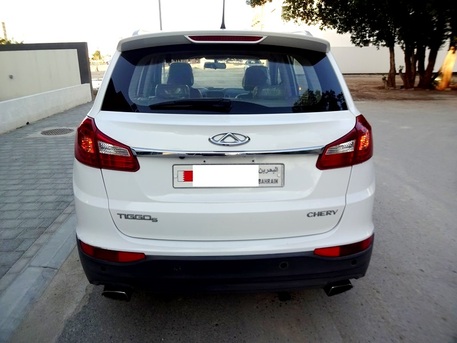 Zinj, Vehicles, Cars & Trucks , BHD 111,  Chery Tiggo 5,  2016,  Automatic,  82000 KM,  Excellent Condition - Full Option, Urgent Sale