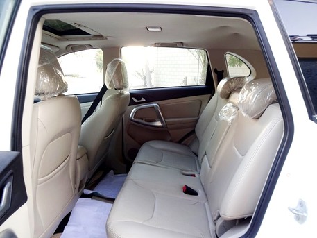 Zinj, Vehicles, Cars & Trucks , BHD 111,  Chery Tiggo 5,  2016,  Automatic,  82000 KM,  Excellent Condition - Full Option, Urgent Sale