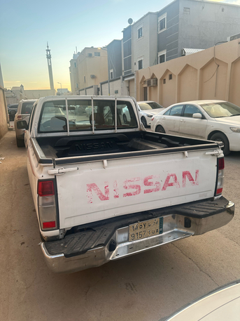 Riyadh, Vehicles, Cars & Trucks , SAR 20000,  Nissan Datsun/Nissan Z-car,  2010,  Manual,  390000 KM,  Nissan Datsun